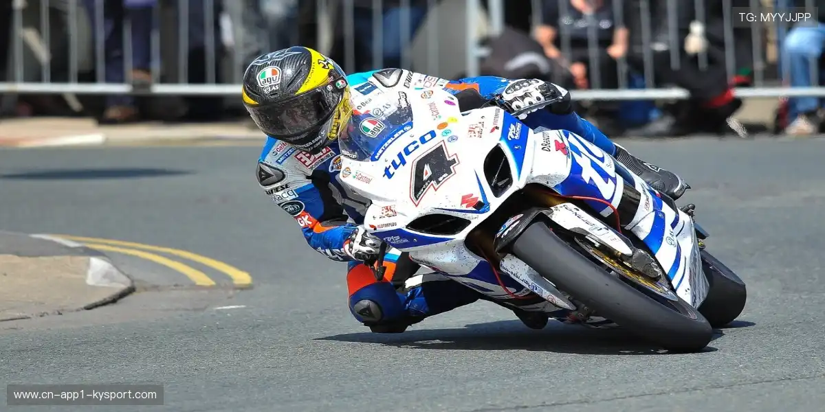 🔥炸裂比赛现场,用热爱点亮每一个夜晚!🏟️